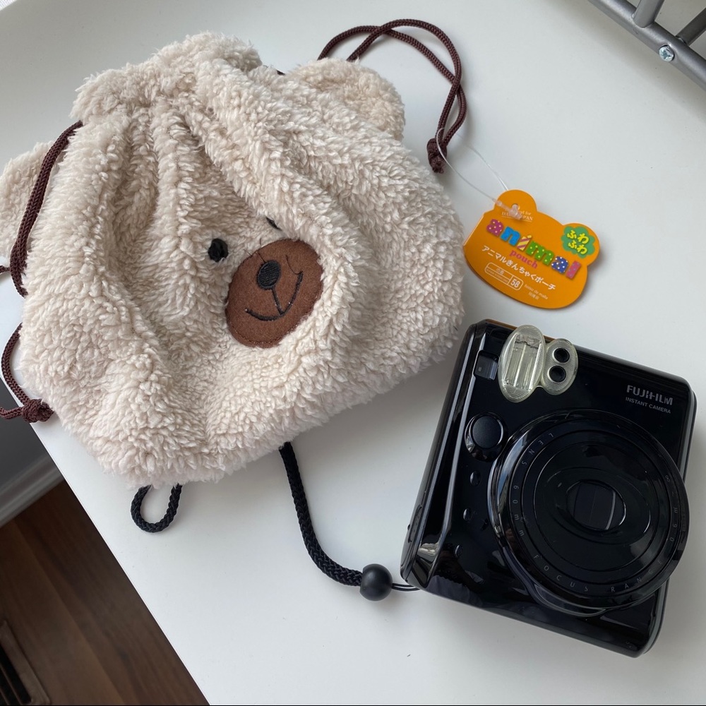 COPY - Fujifilm instax mini instant camera, film and case